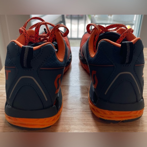 Scott - Kinabalu, Orange & Blue 9M - Picture 3 of 5